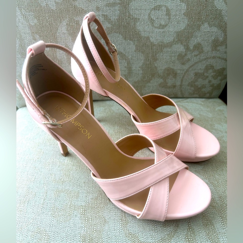 12 Thompson Pink Heels